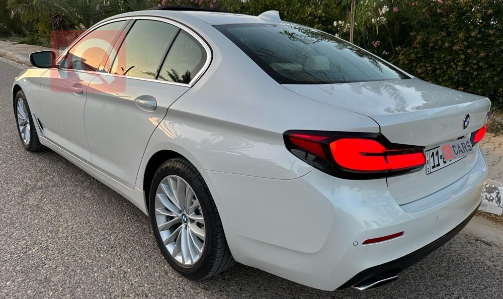 بی ئێم دەبڵیو سیریەس 5